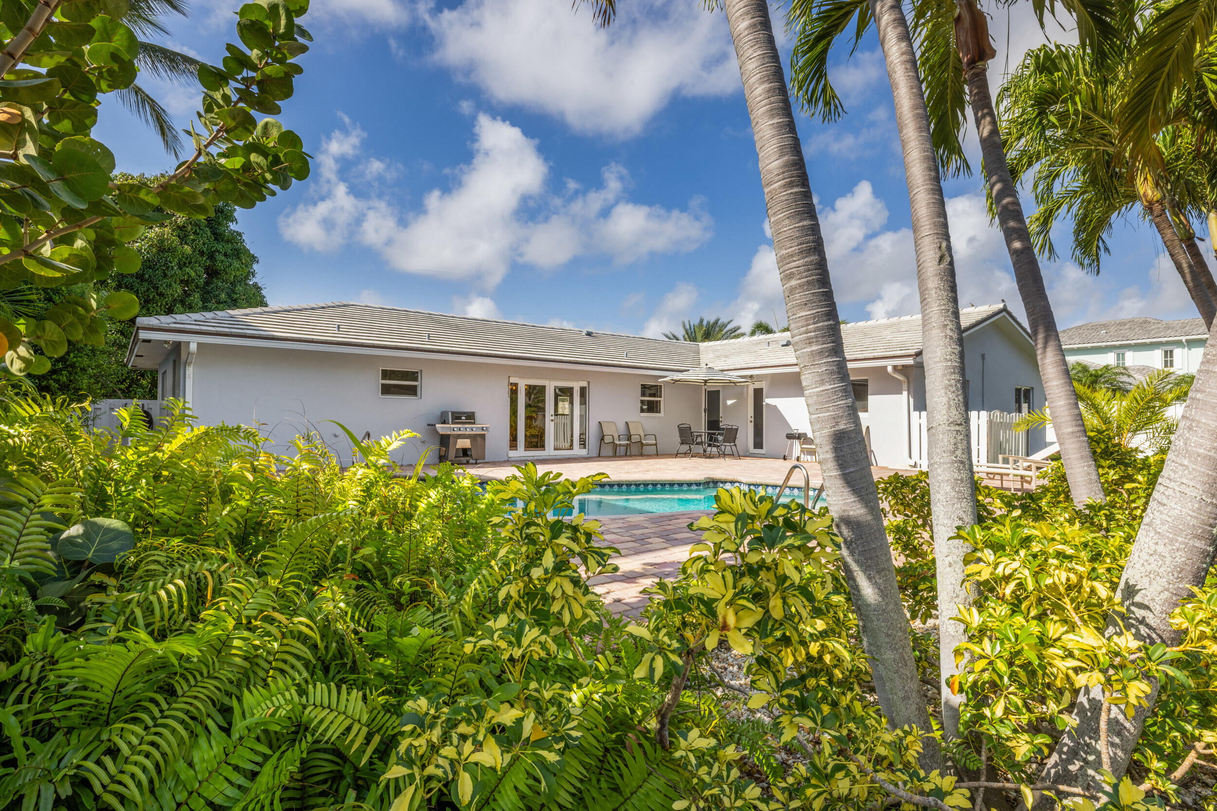 925 Cypress Drive