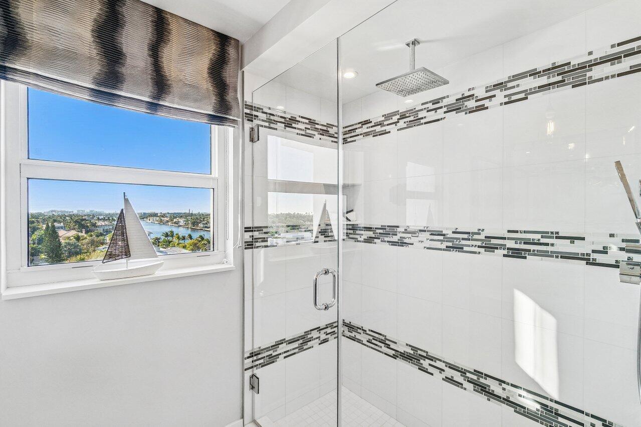 400 Seasage Drive 804