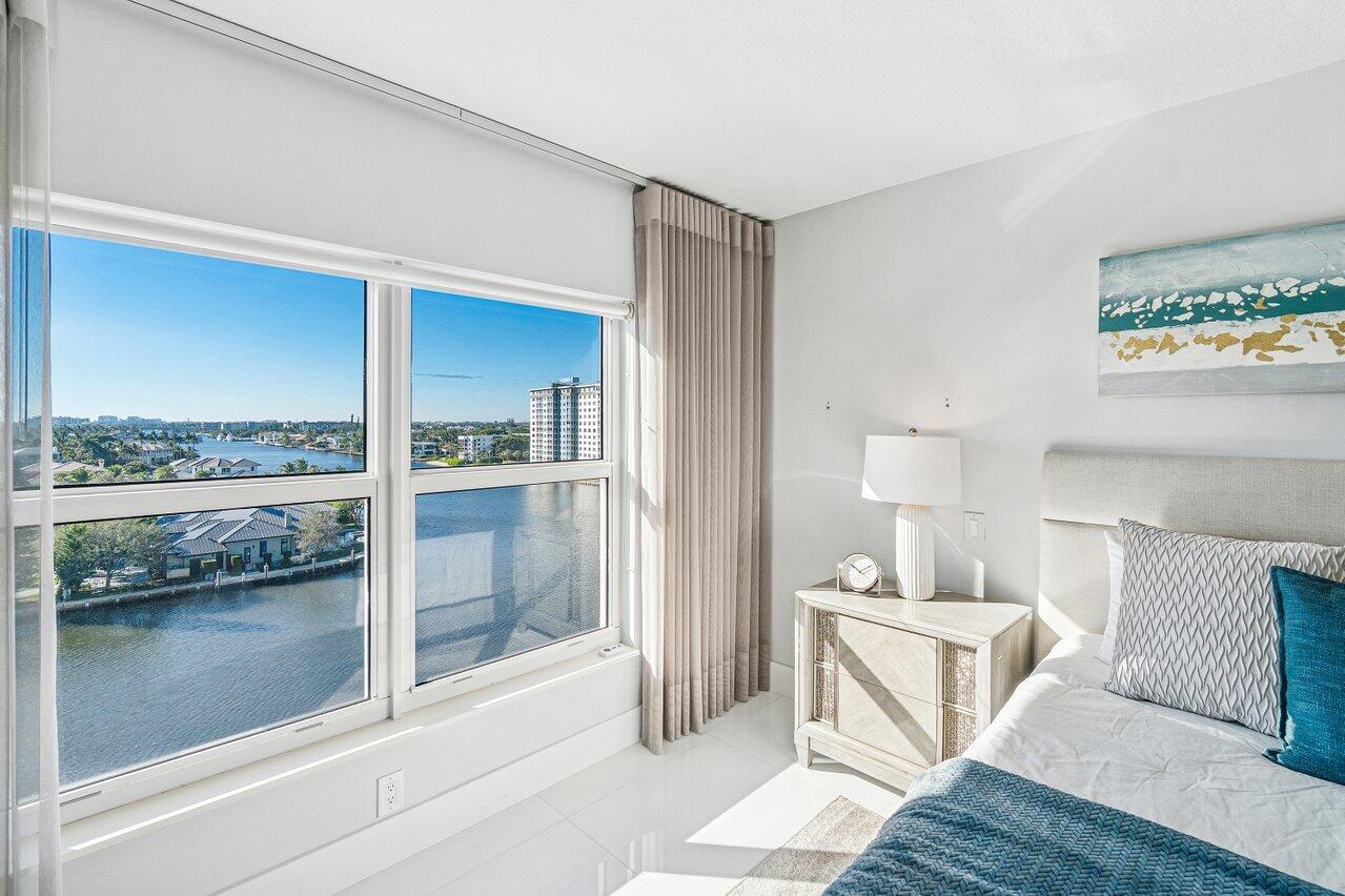 400 Seasage Drive 804