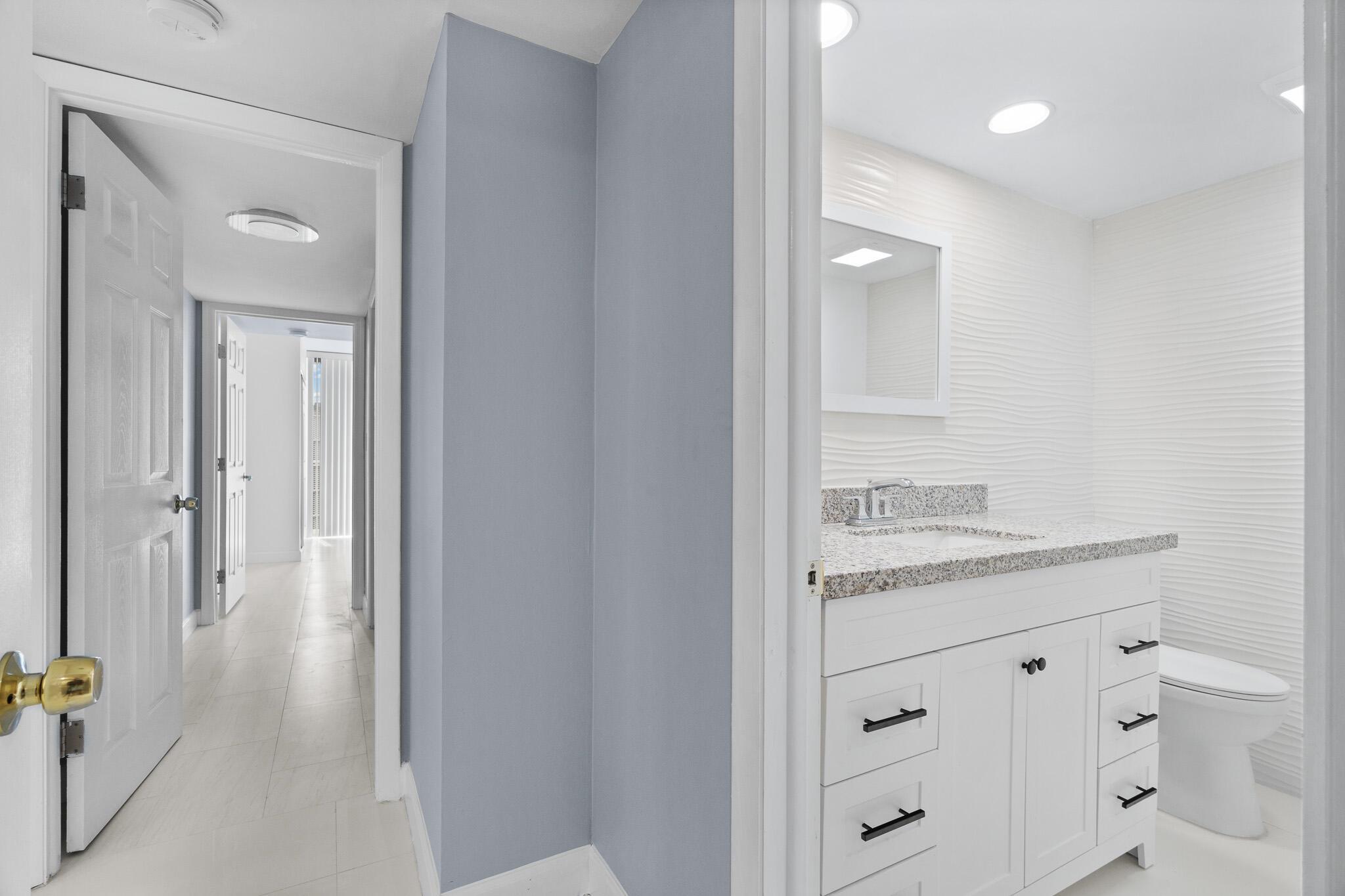 3580 S Ocean Boulevard 8b