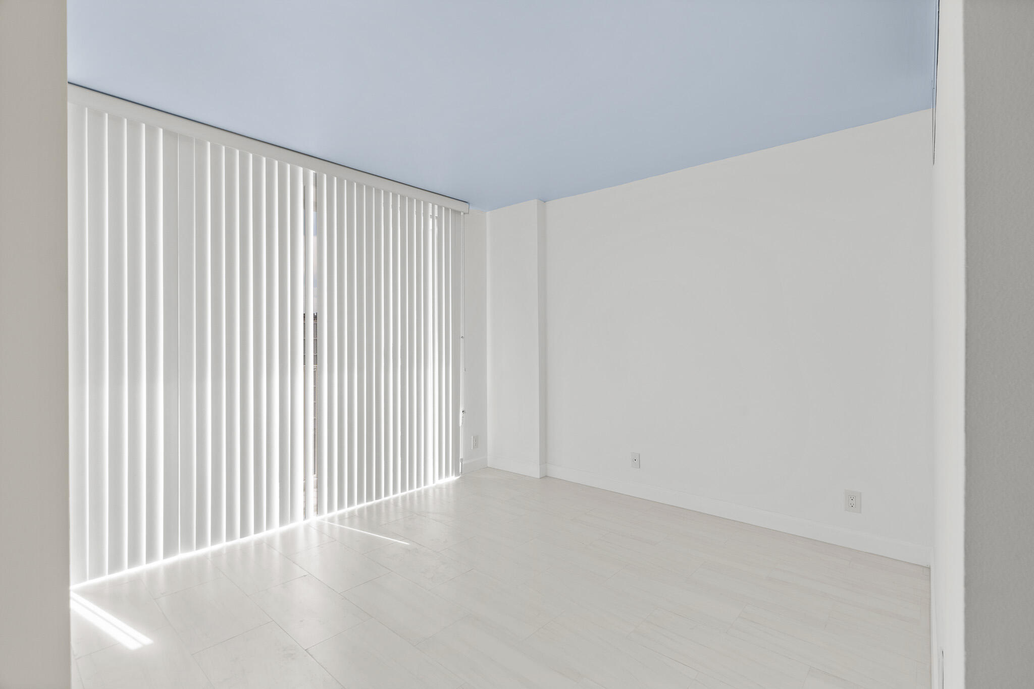 3580 S Ocean Boulevard 8b