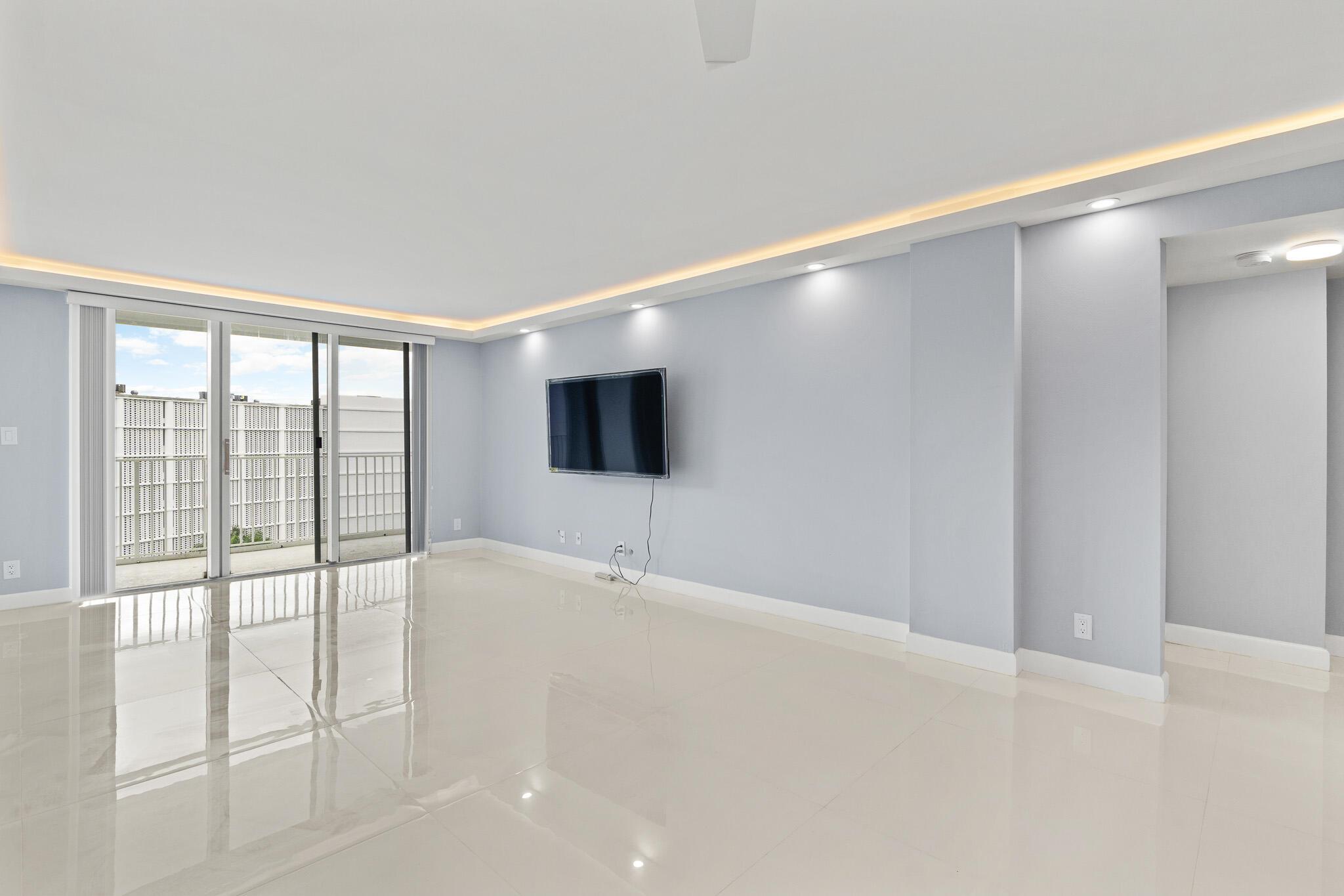 3580 S Ocean Boulevard 8b