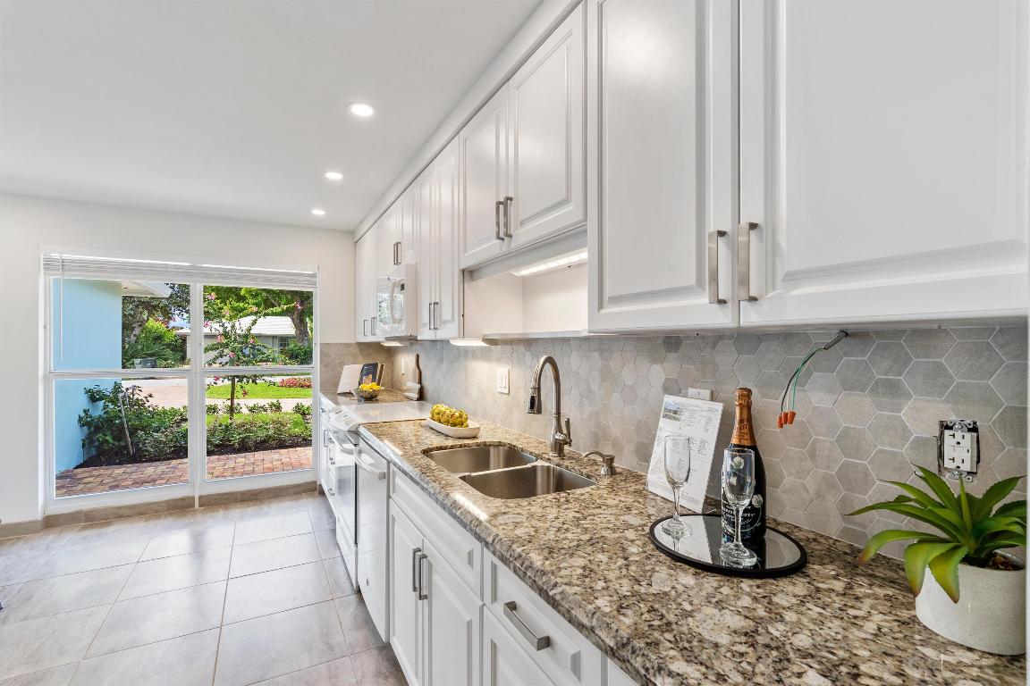 100 NW 18th Street, Delray Beach