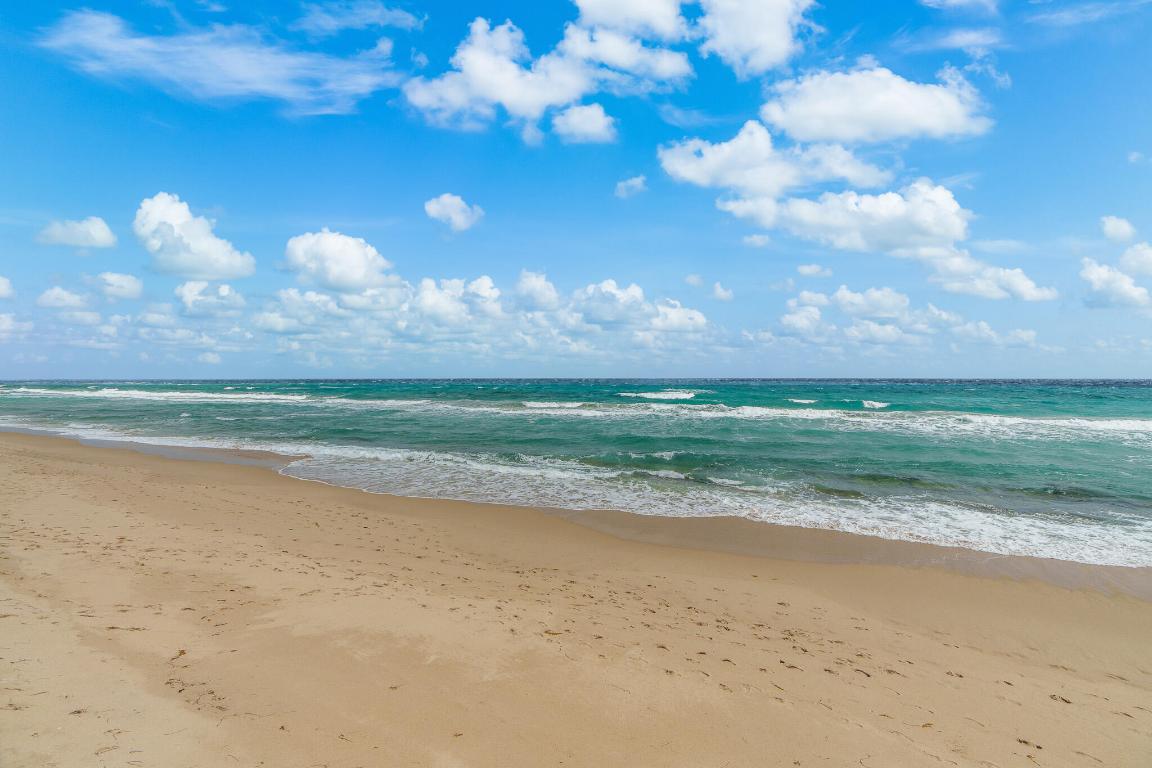 3580 S Ocean Boulevard 8-B, South Palm Beach Unit: 8-B