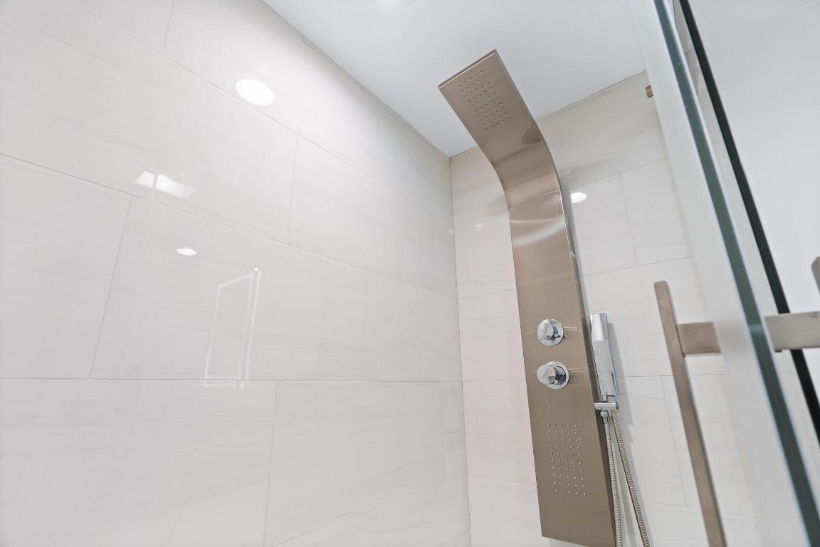 3580 S Ocean Boulevard 8-B, South Palm Beach Unit: 8-B