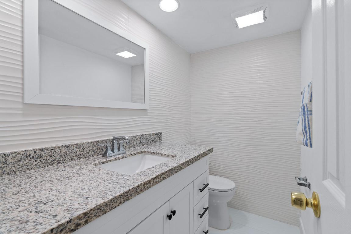 3580 S Ocean Boulevard 8-B