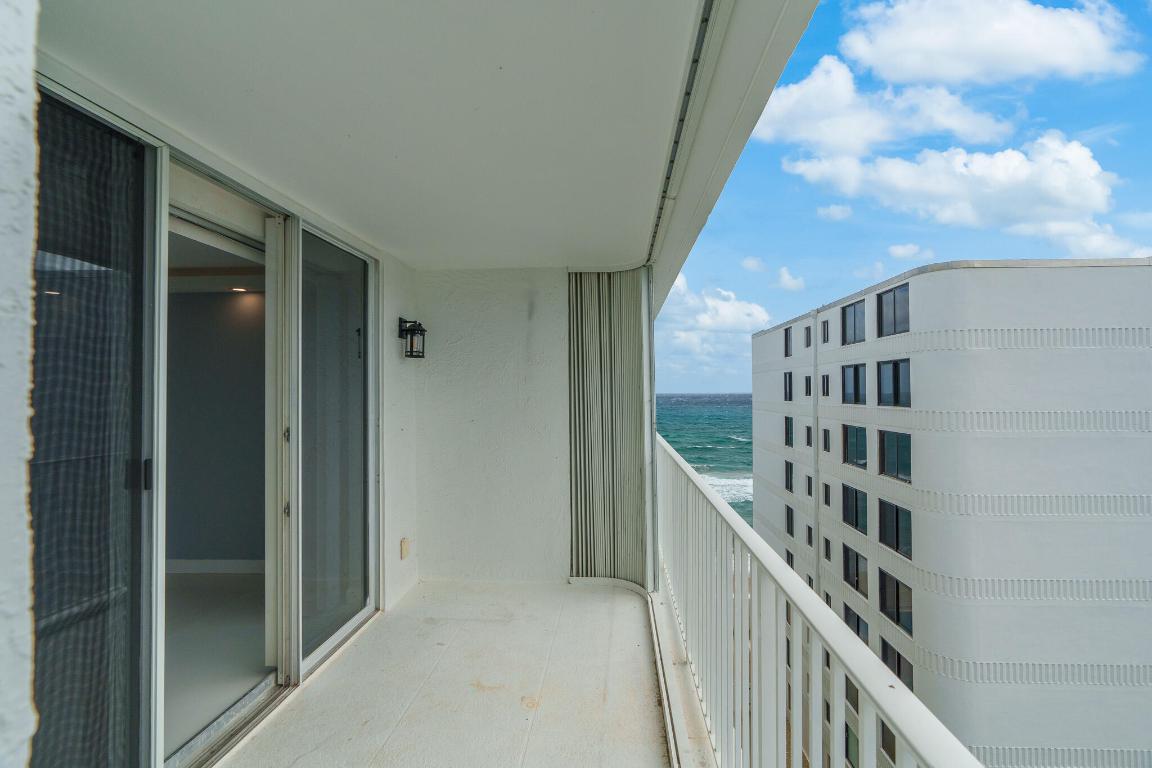 3580 S Ocean Boulevard 8-B, South Palm Beach Unit: 8-B
