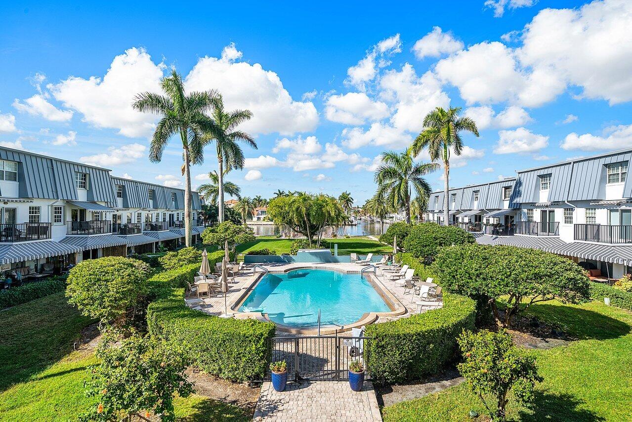 2000 S Ocean Boulevard Y7