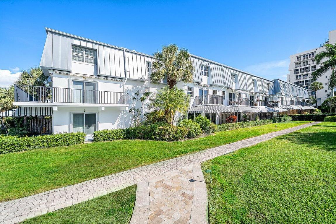 2000 S Ocean Boulevard Y7