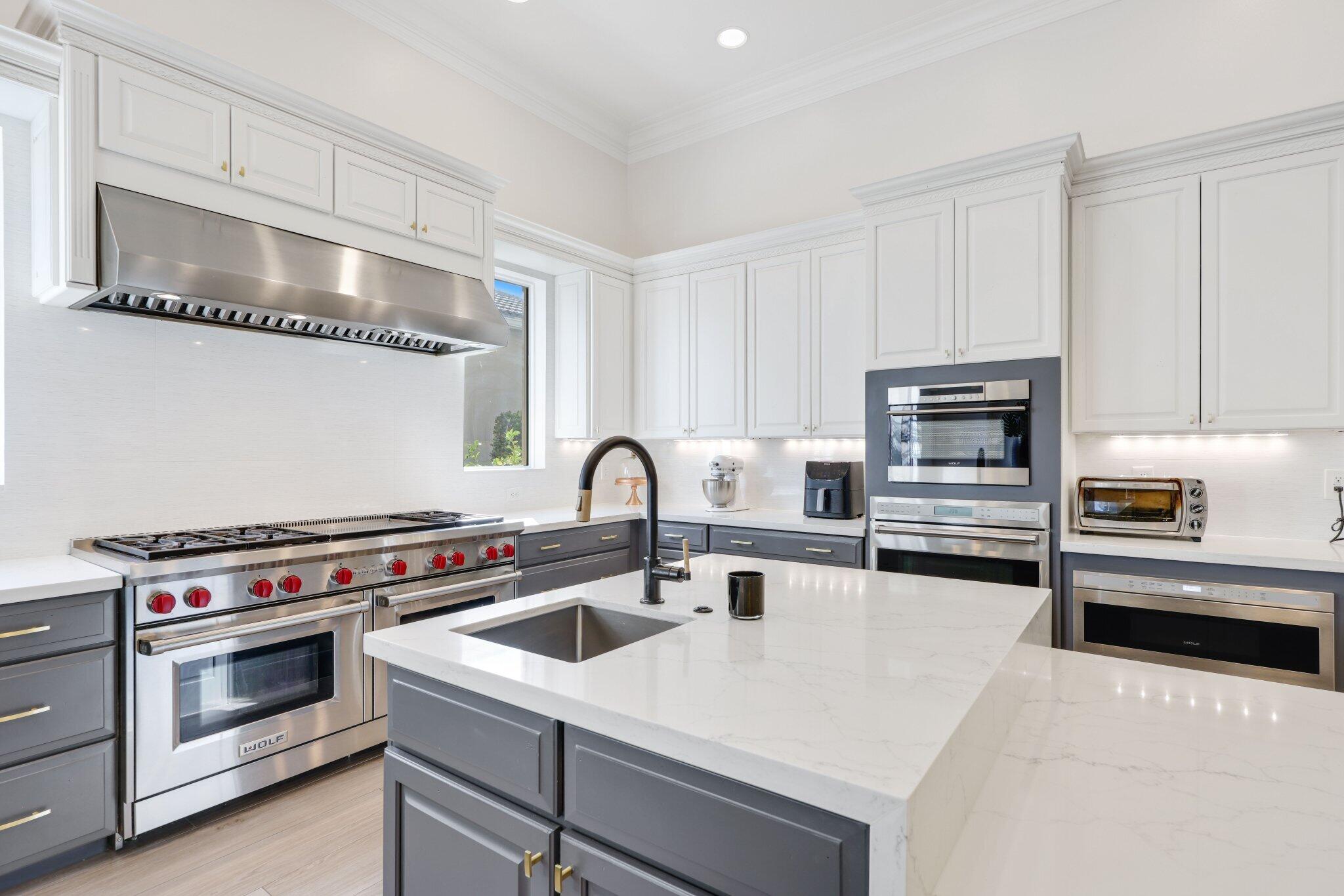 17334 Pavaroso Street