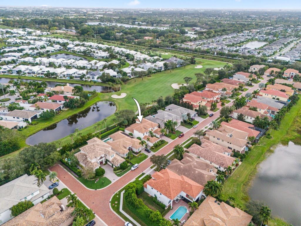 17334 Pavaroso Street