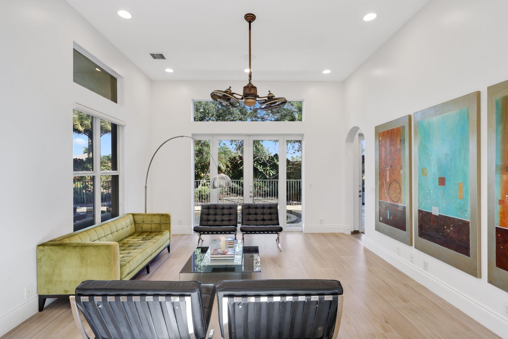 17334 Pavaroso Street