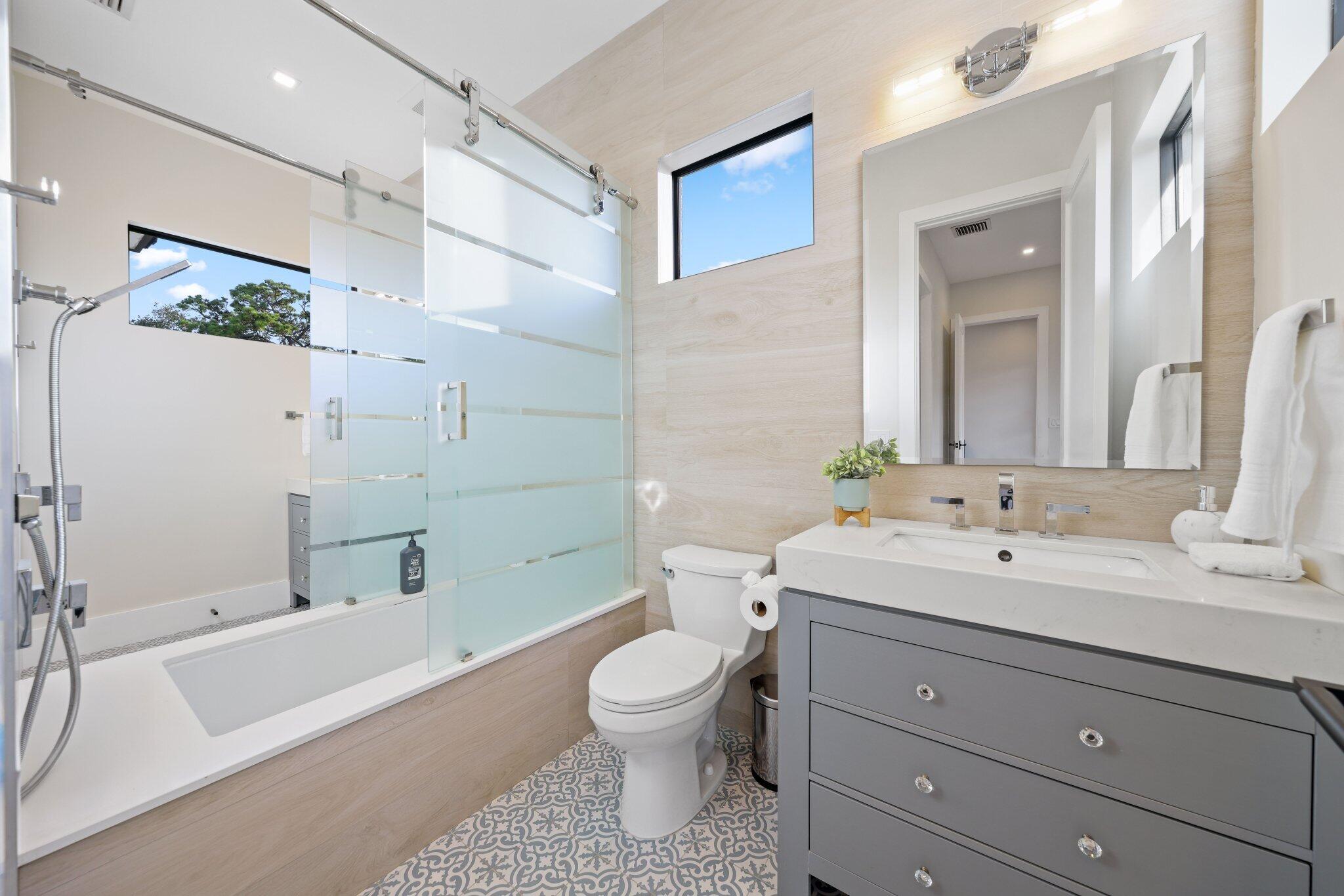 525 Whispering Pines Road