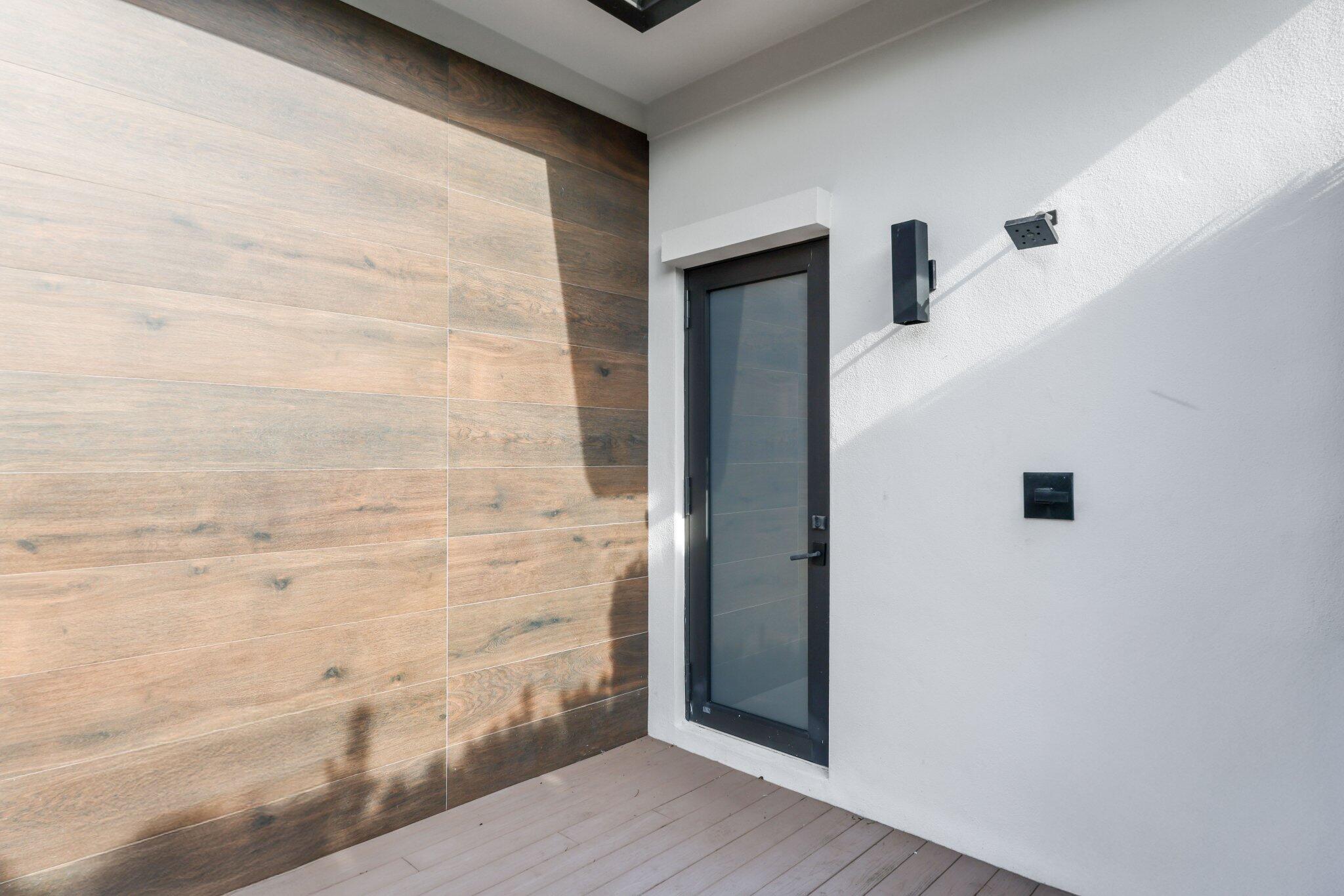 525 Whispering Pines Road