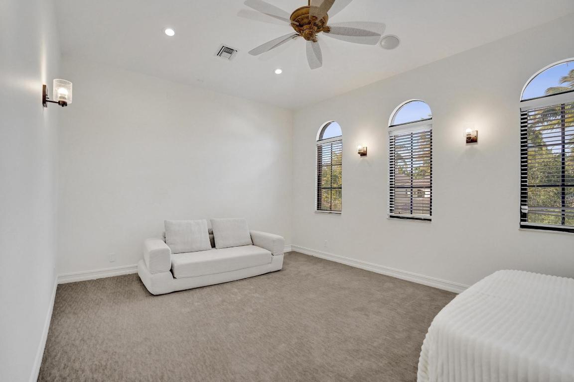 17682 Middlebrook Way