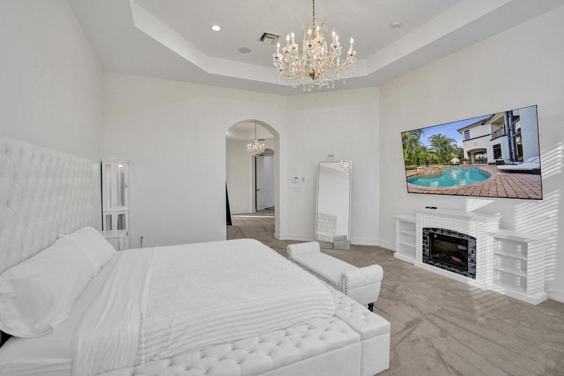 17682 Middlebrook Way