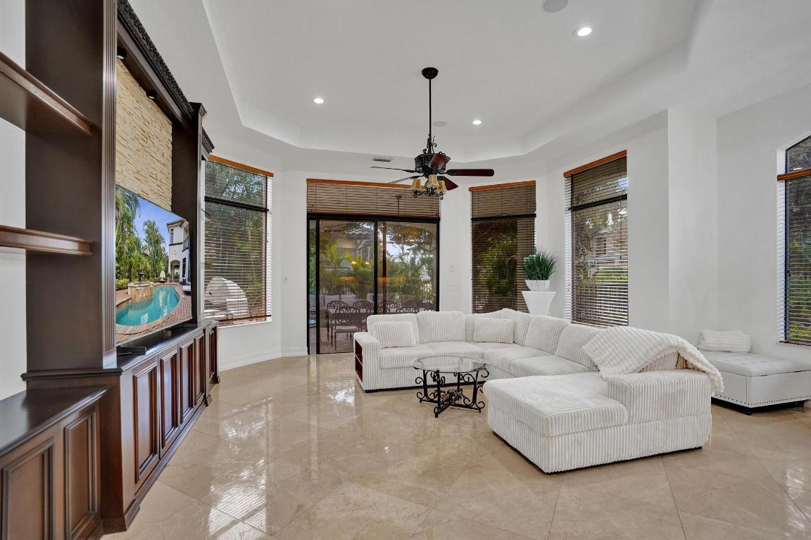 17682 Middlebrook Way