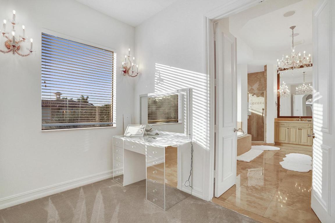 17682 Middlebrook Way