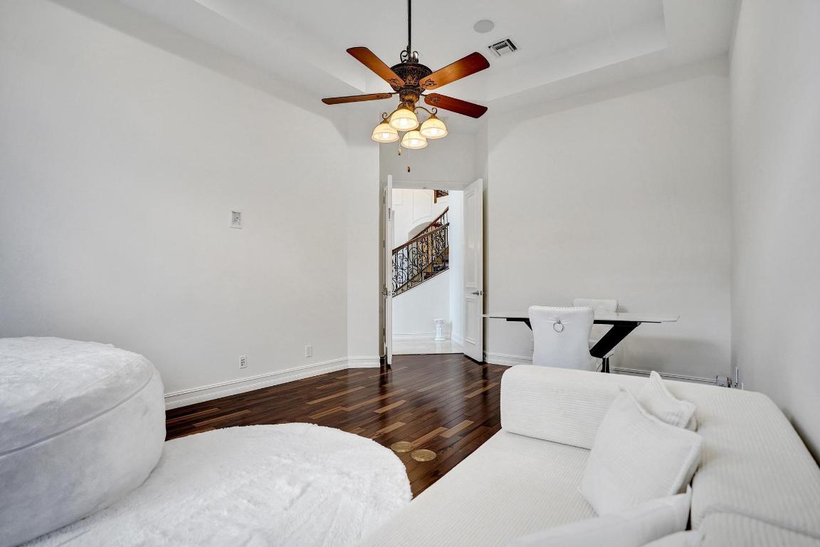 17682 Middlebrook Way