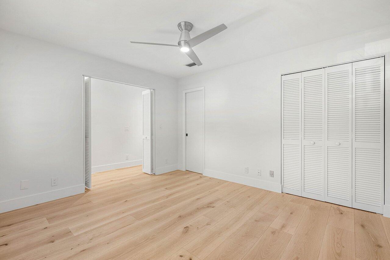 13921 Royal Palm Court B