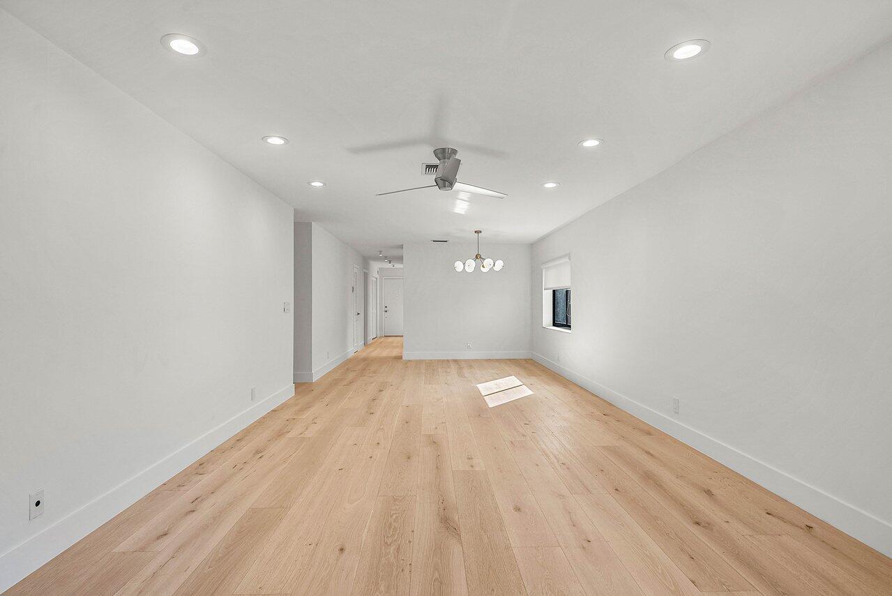 13921 Royal Palm Court B