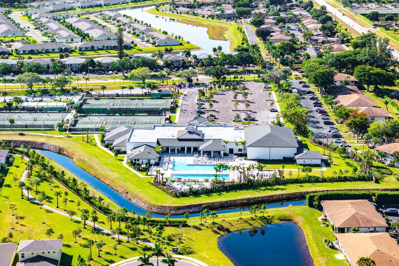 13921 Royal Palm Court B