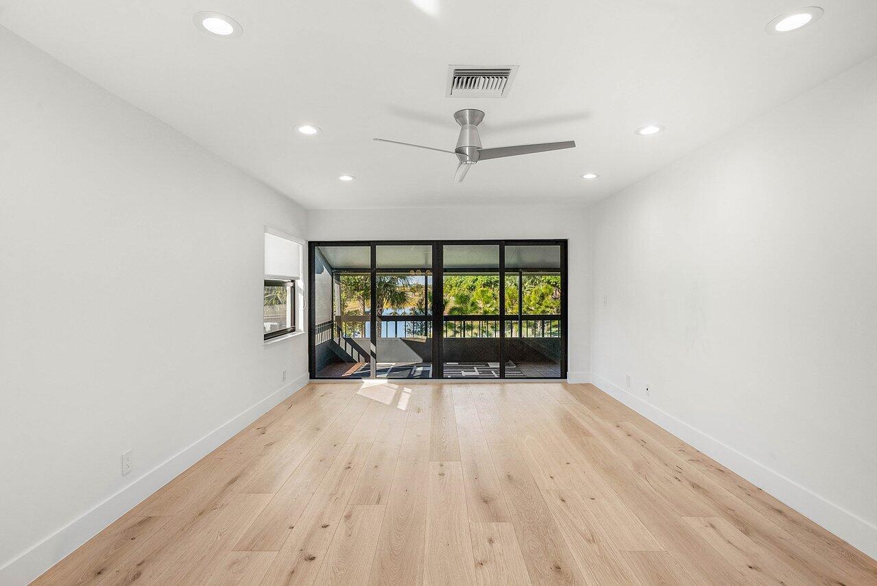 13921 Royal Palm Court B