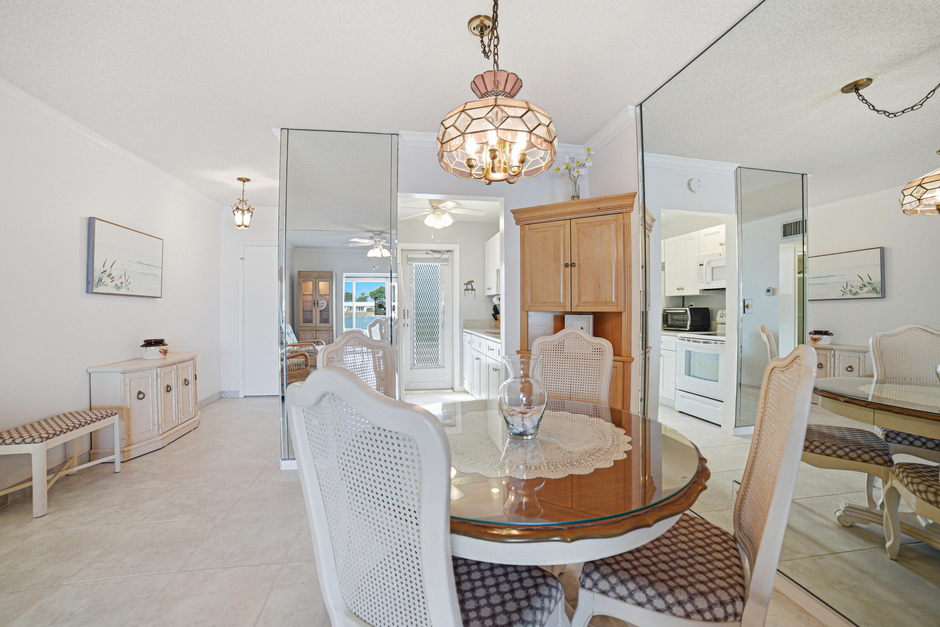 1118 Lake Terrace 116