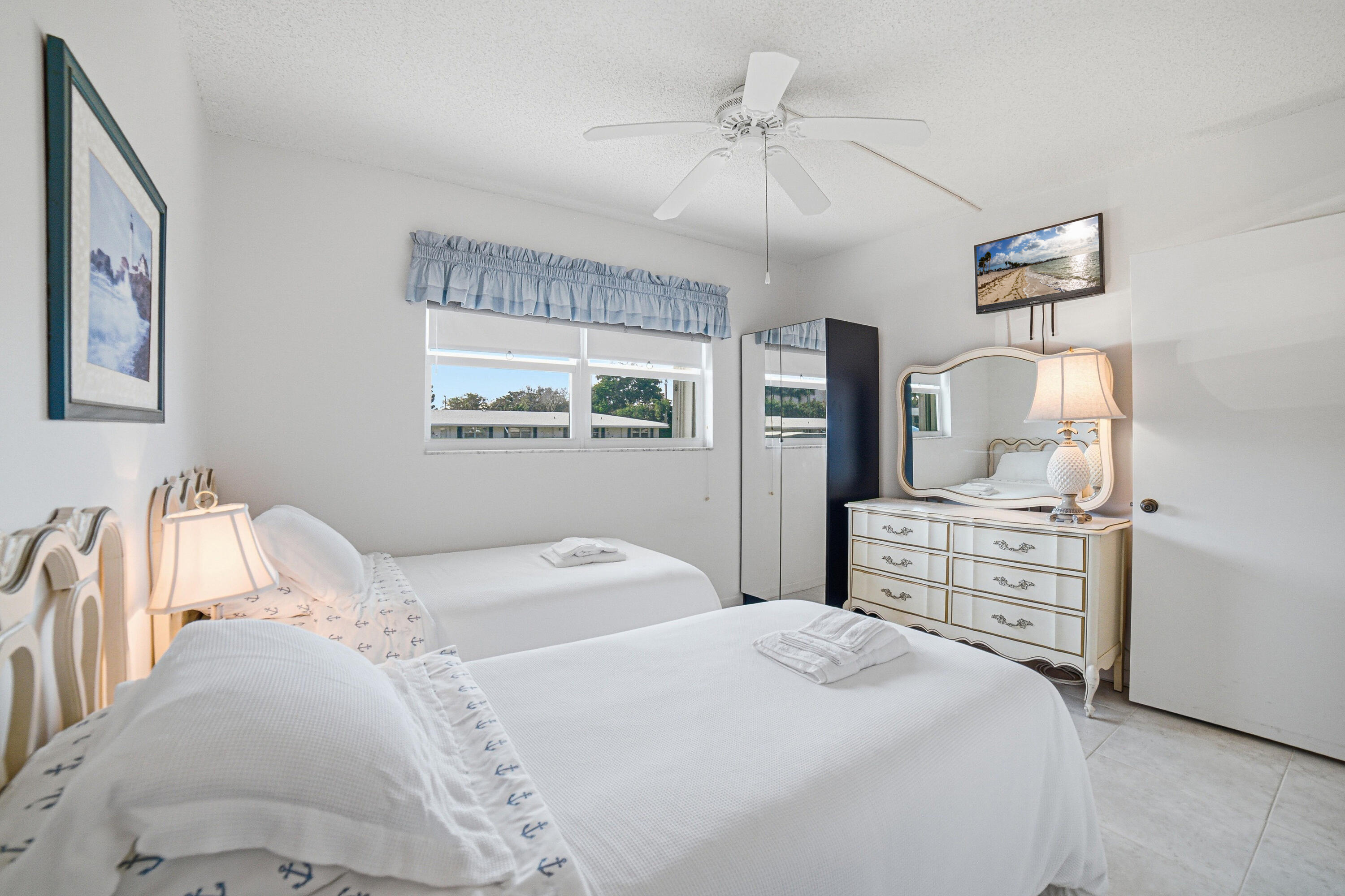 1118 Lake Terrace 116