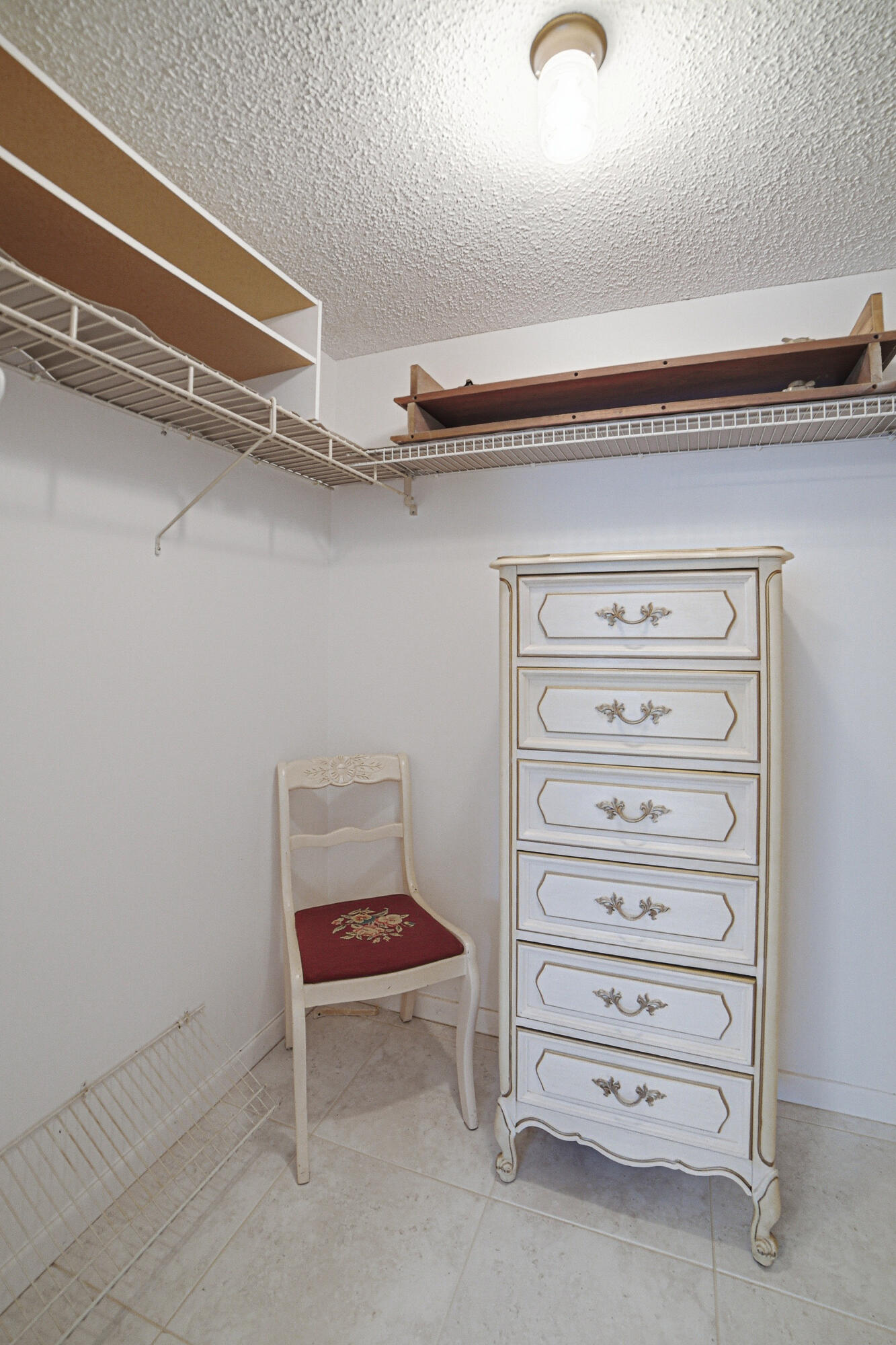 1118 Lake Terrace 116