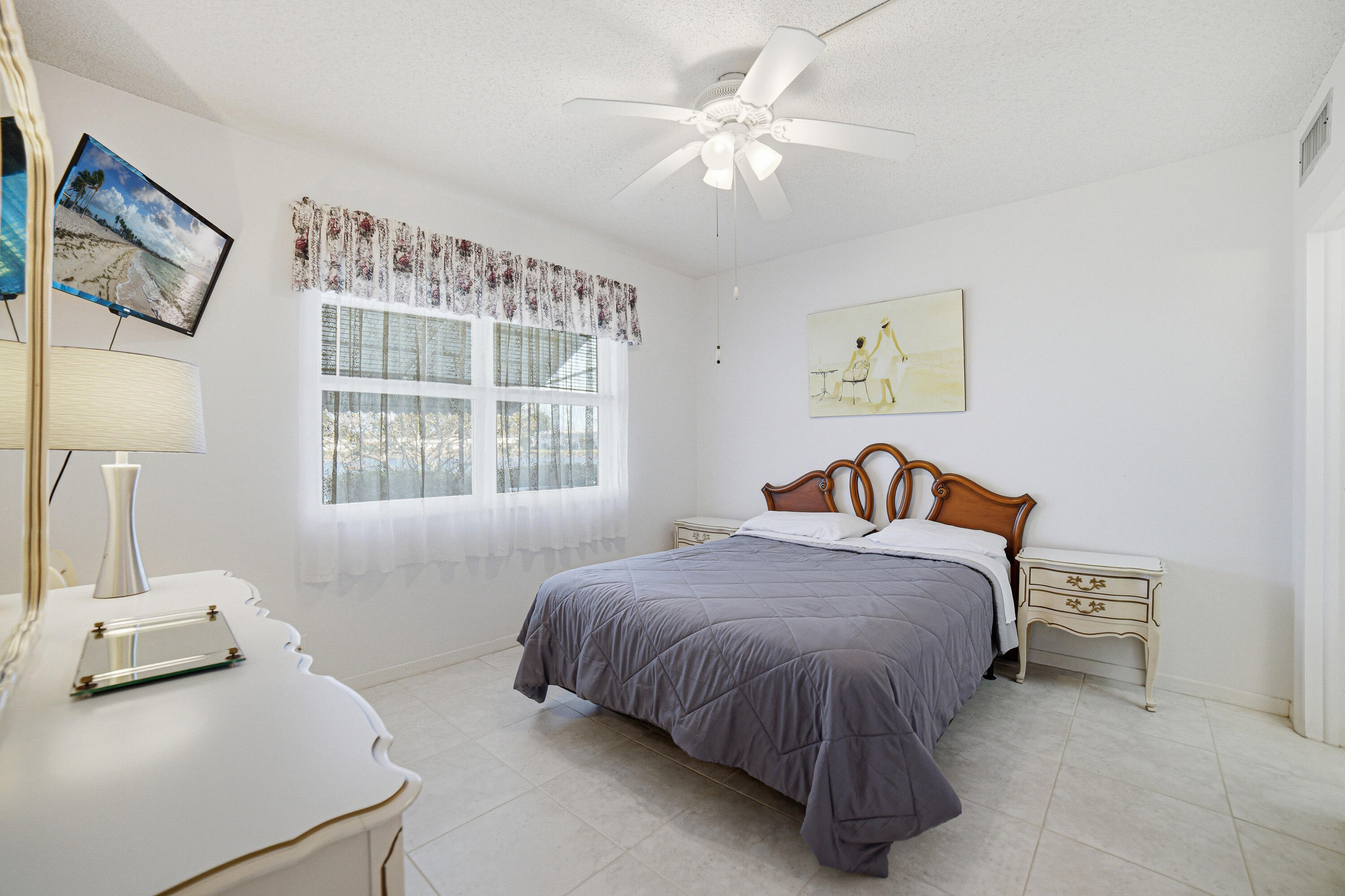 1118 Lake Terrace 116