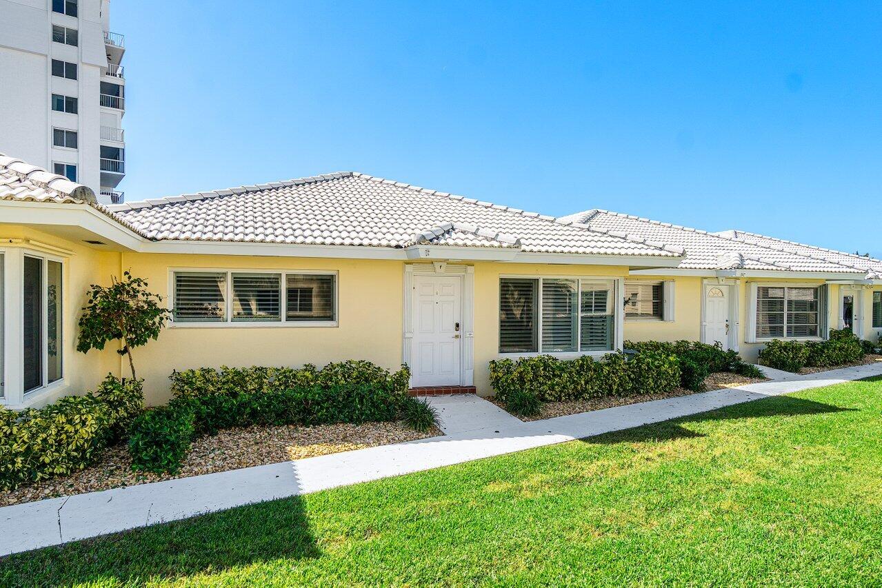 1920 S Ocean Boulevard 2-F