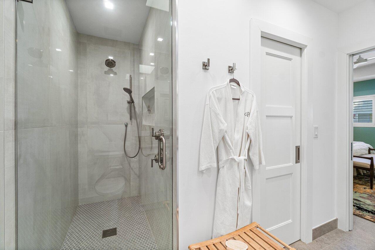 1920 S Ocean Boulevard 2-F