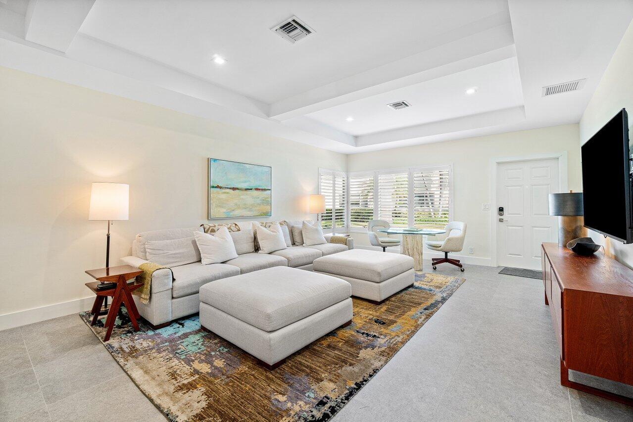 1920 S Ocean Boulevard 2-F