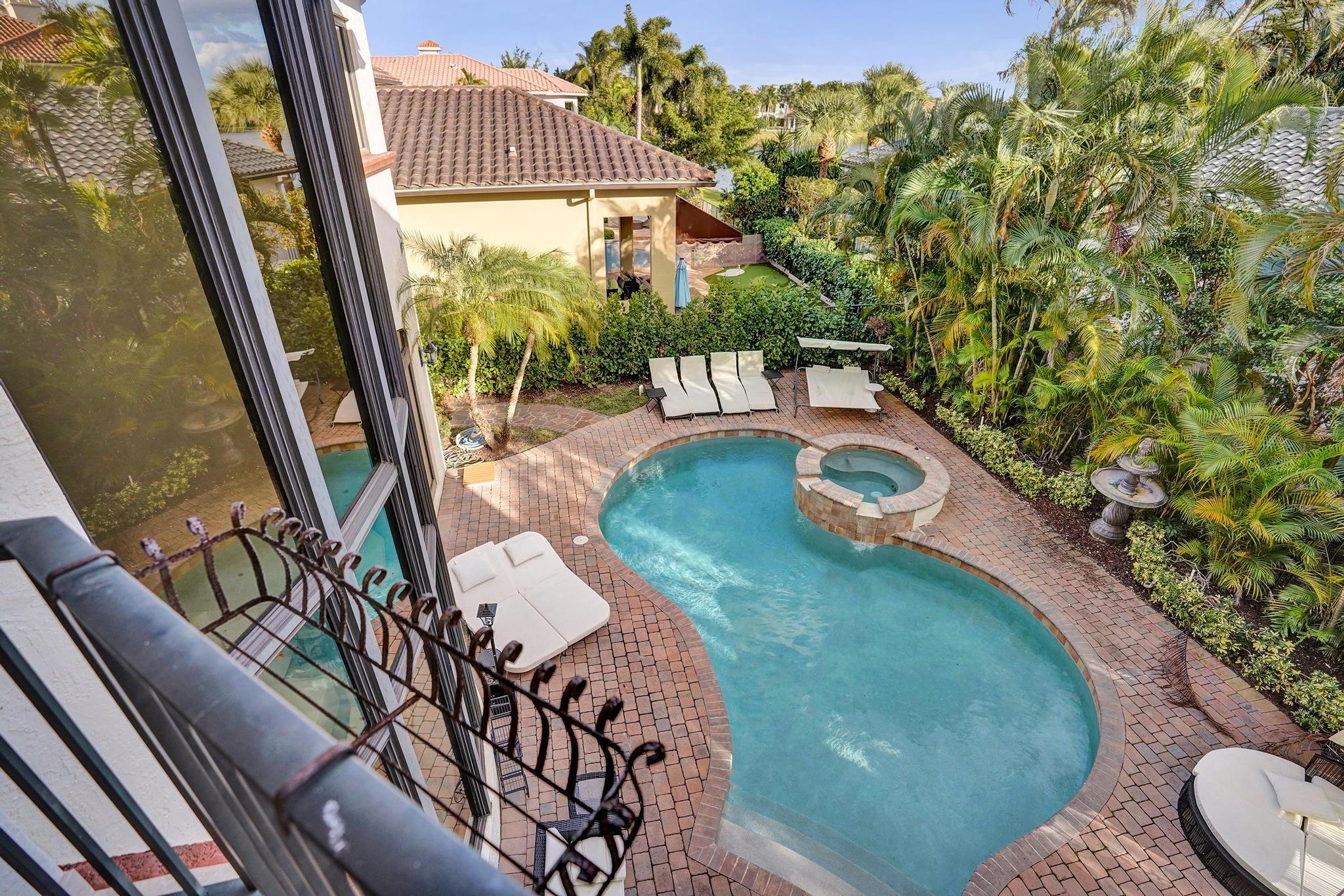 17682 Middlebrook Way