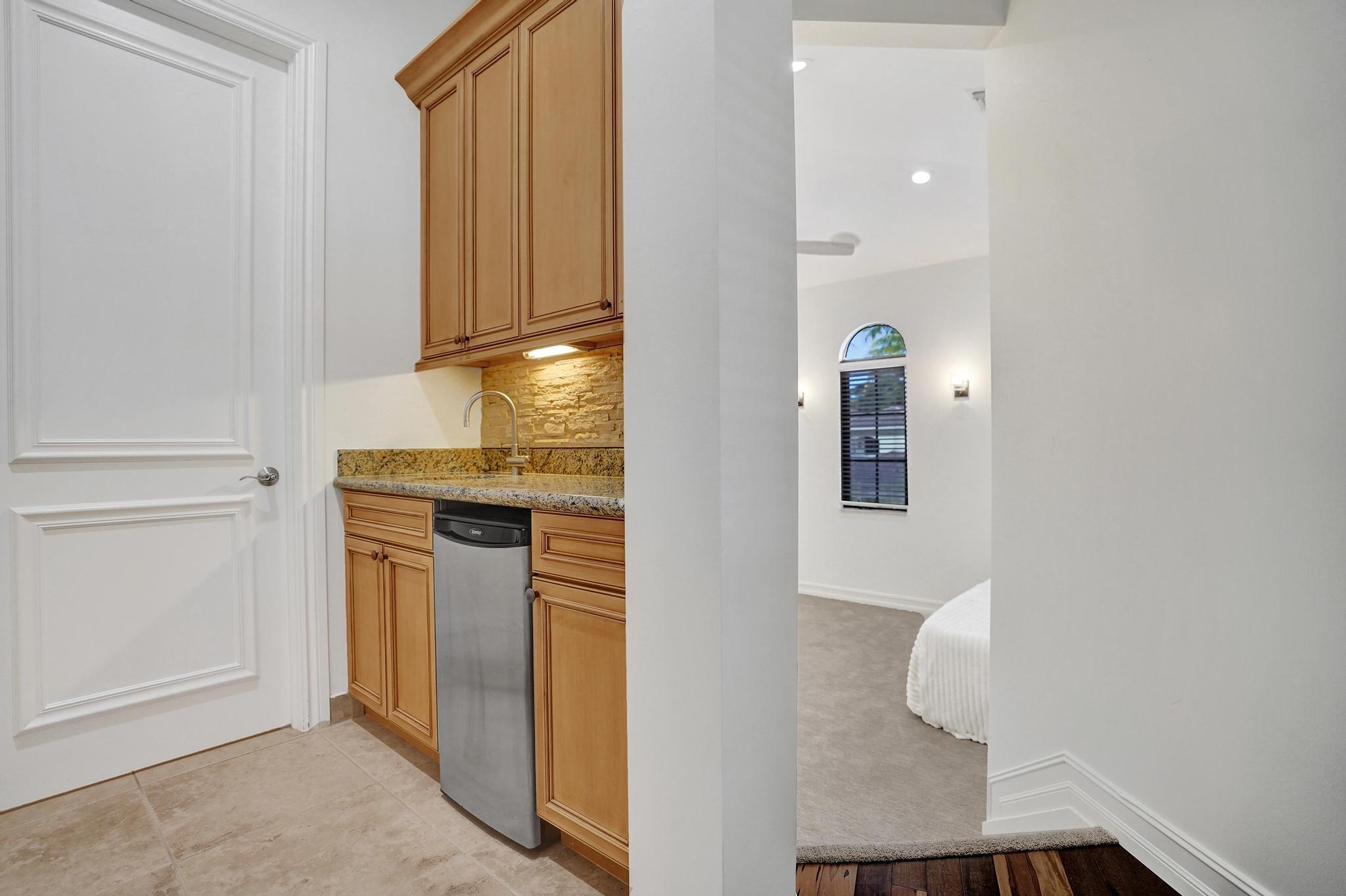 17682 Middlebrook Way