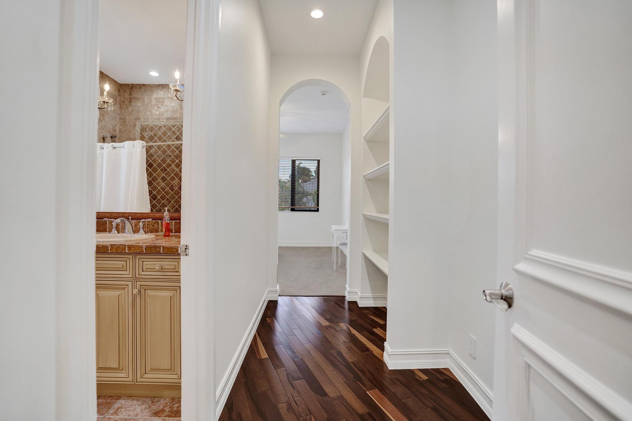 17682 Middlebrook Way