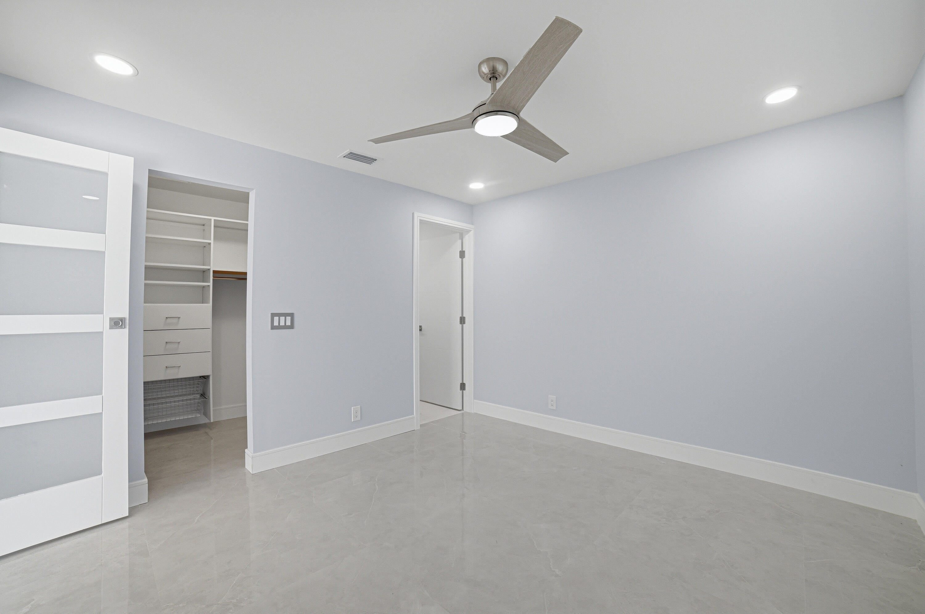 300 SW Golfview Terrace 142