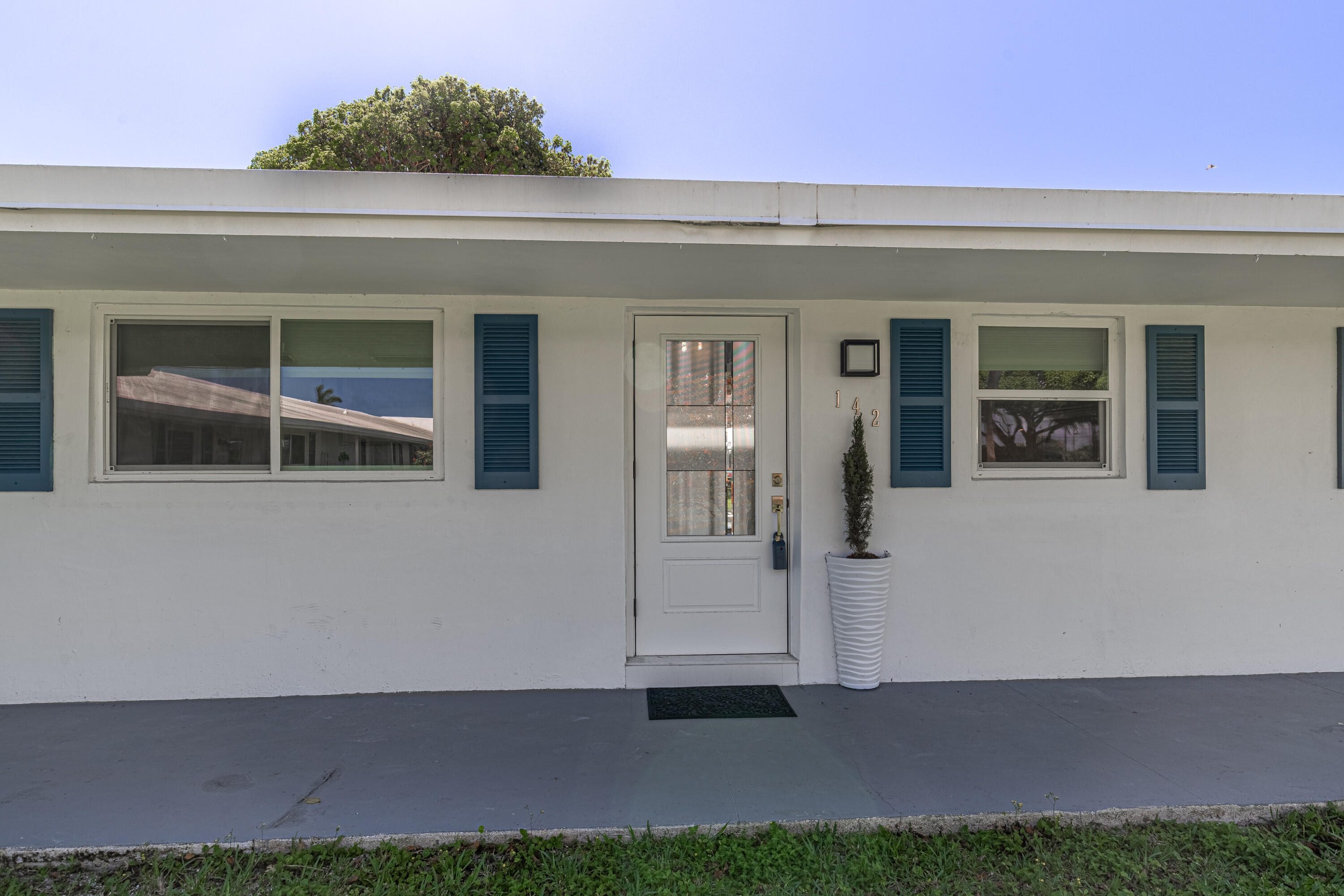 300 SW Golfview Terrace 142