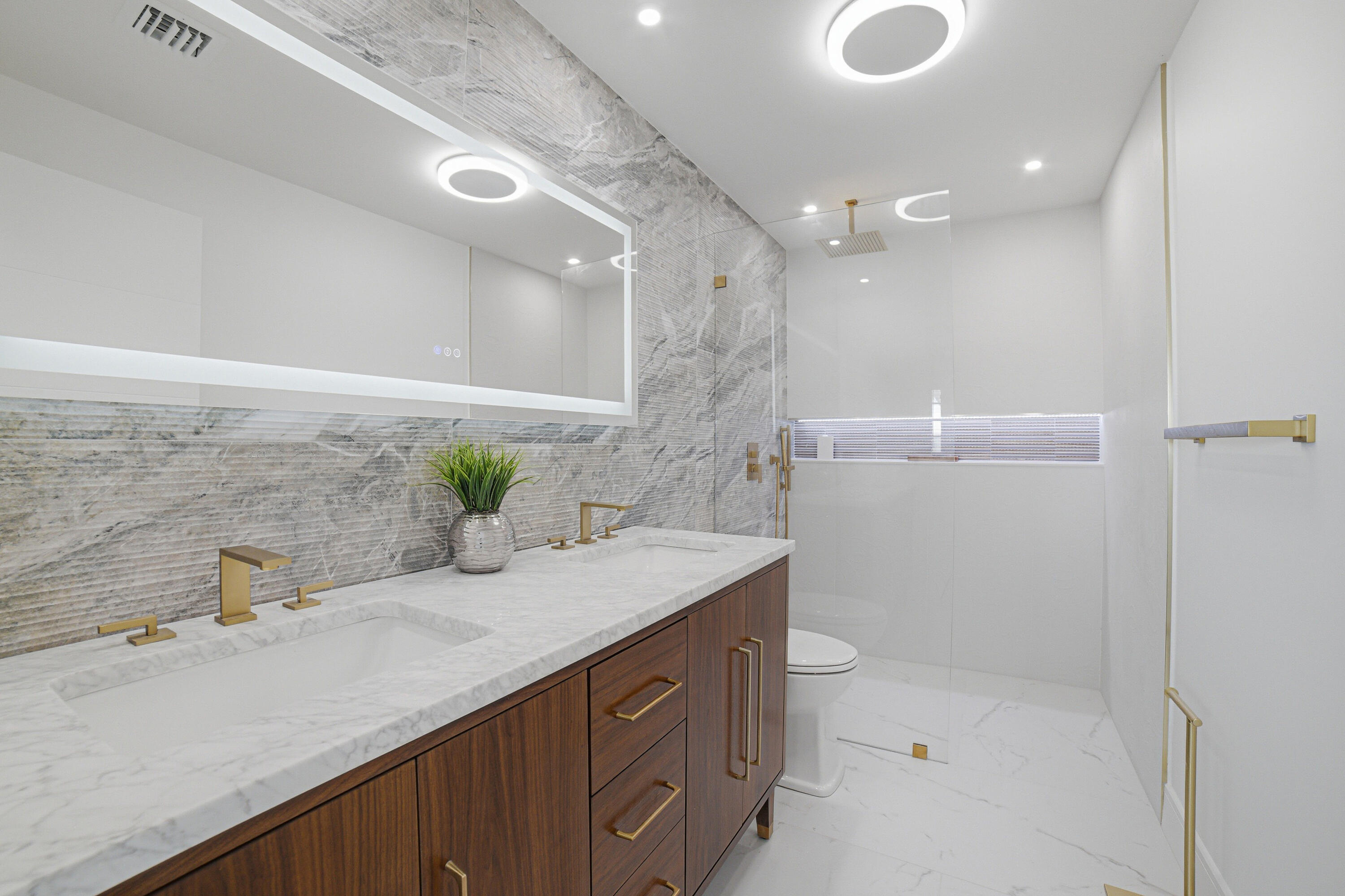 300 SW Golfview Terrace 142