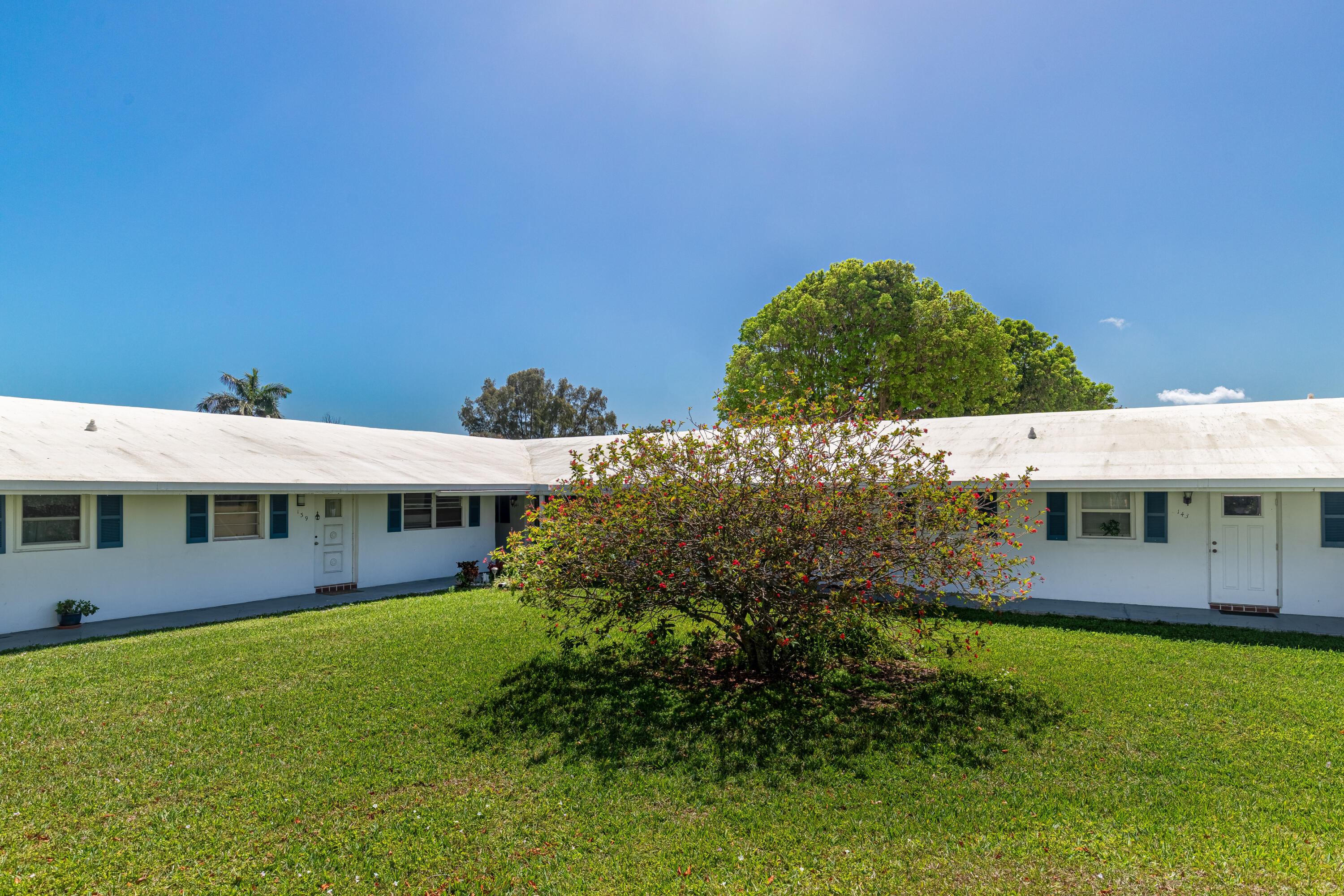 300 SW Golfview Terrace 142