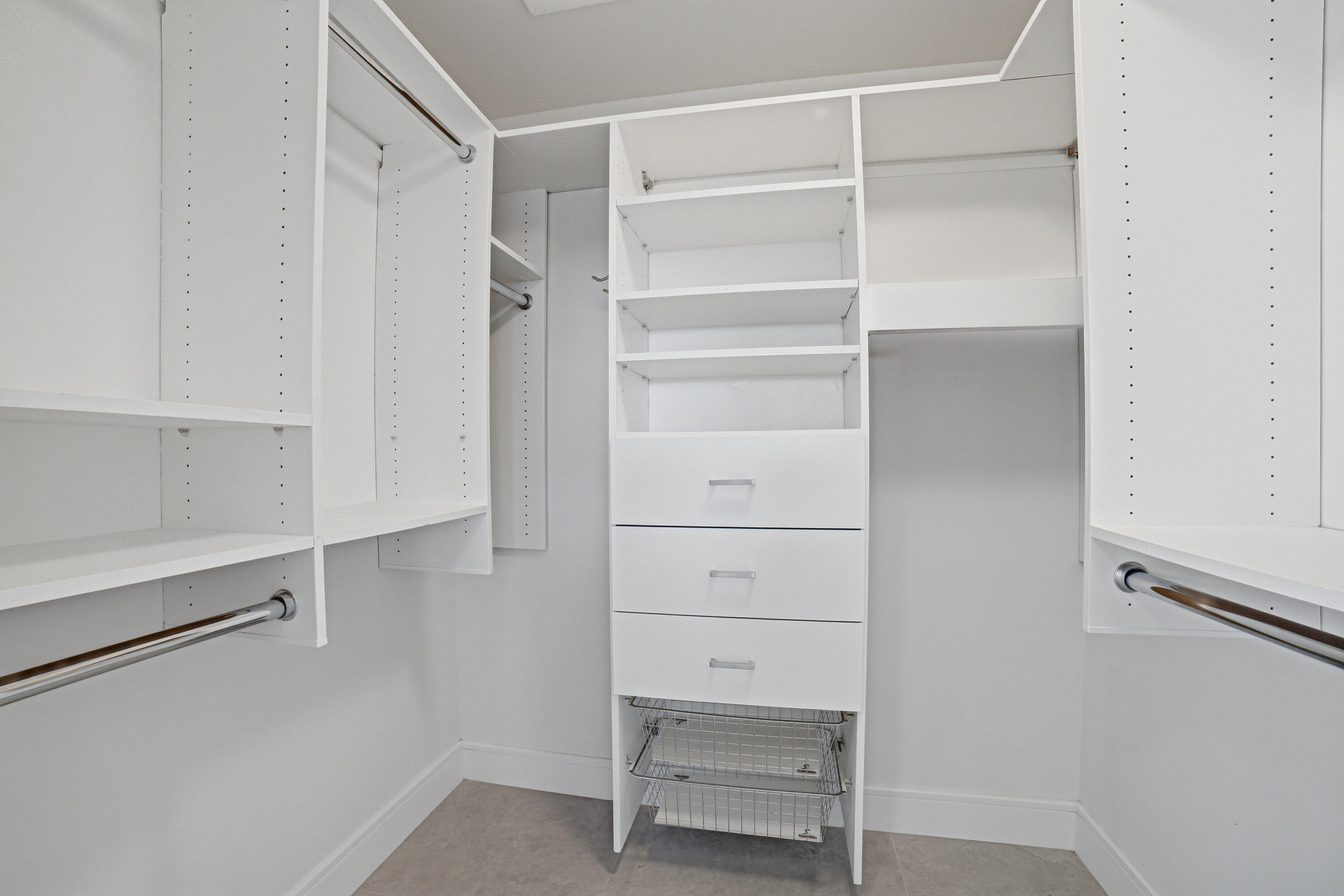 300 SW Golfview Terrace 142