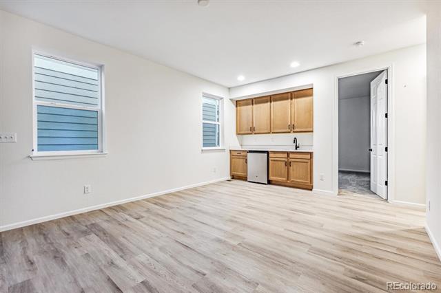 8022 Cokedale Circle