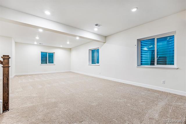 8022 Cokedale Circle