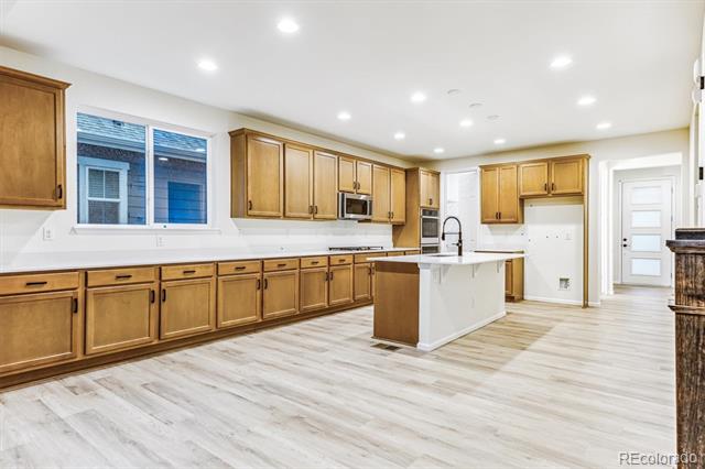 8022 Cokedale Circle