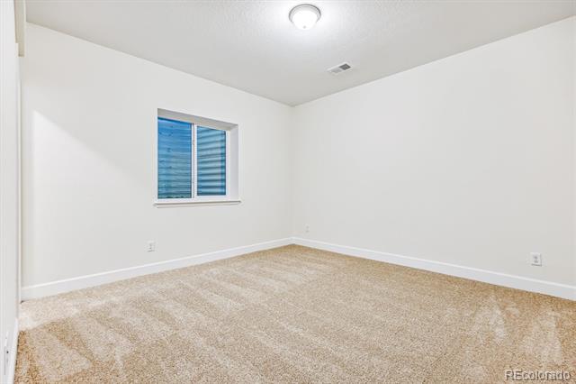8022 Cokedale Circle