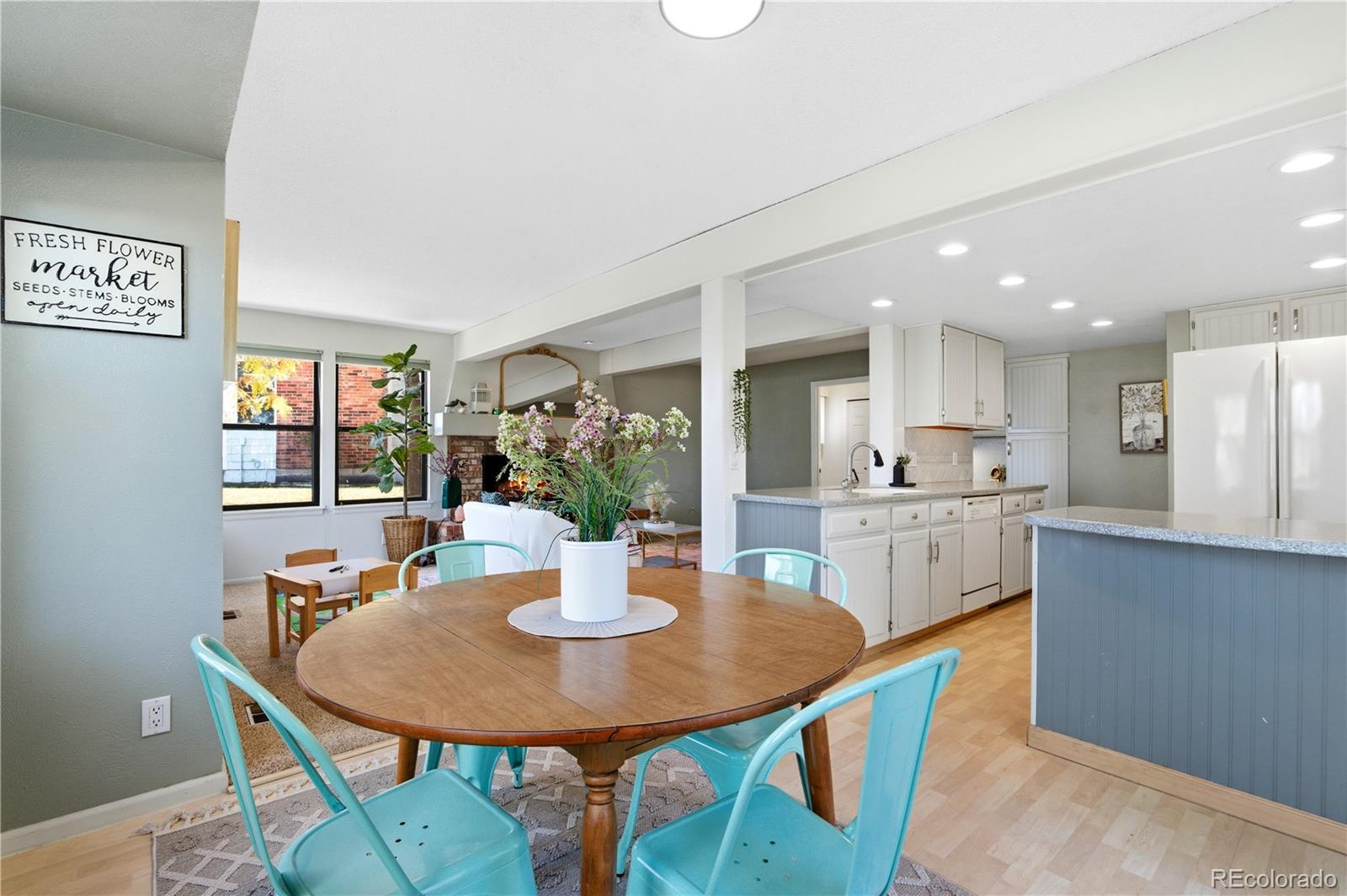 2135 E Nichols Drive