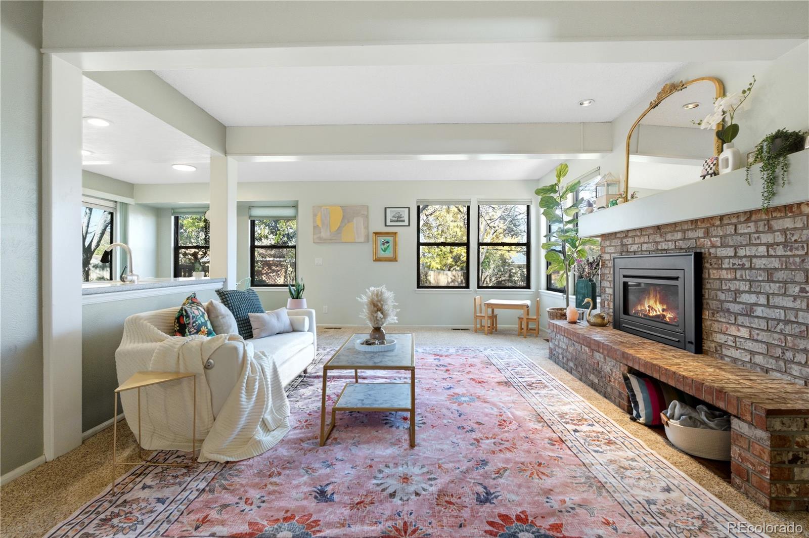 2135 E Nichols Drive