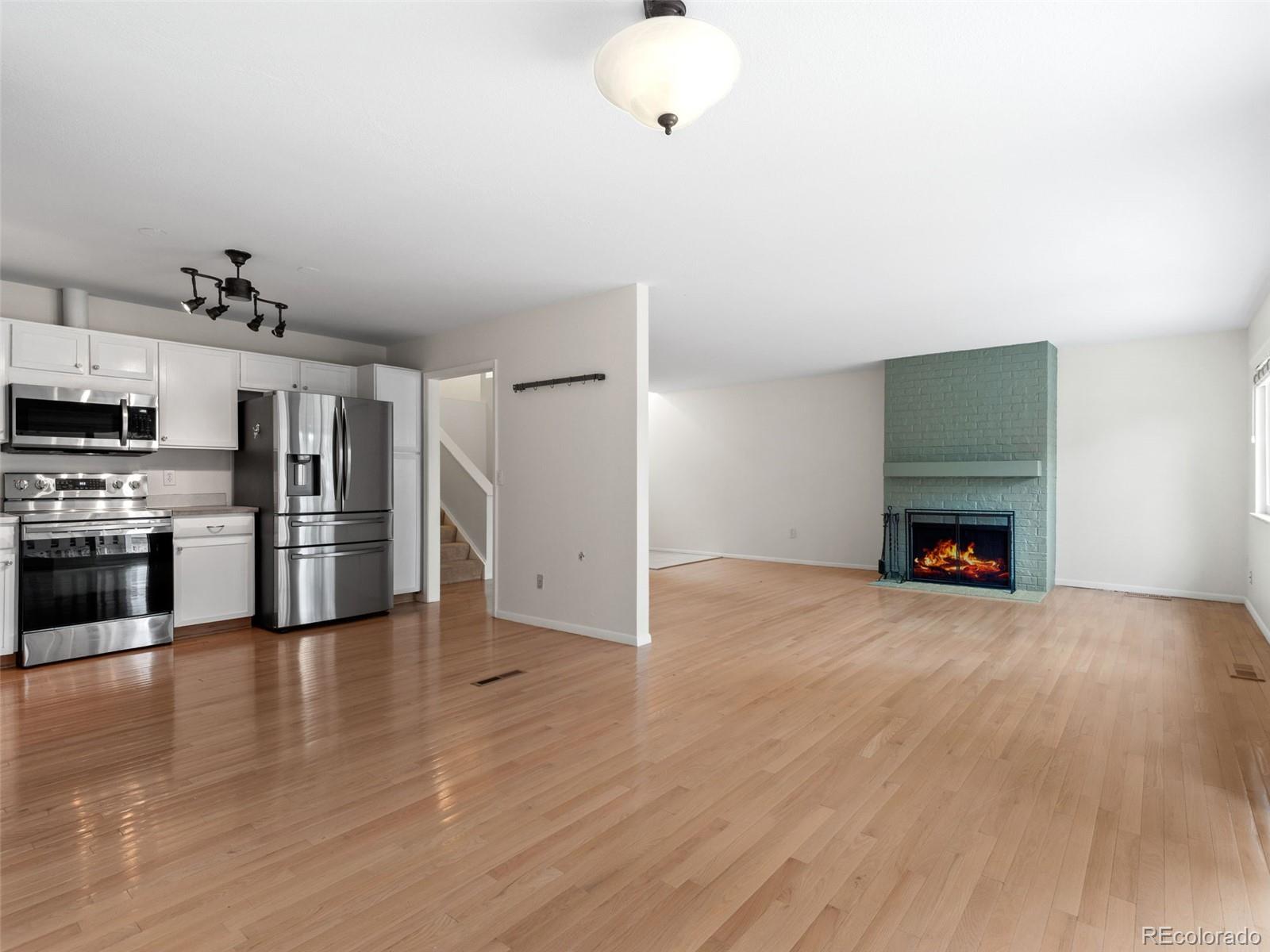 7015 E Girard Avenue