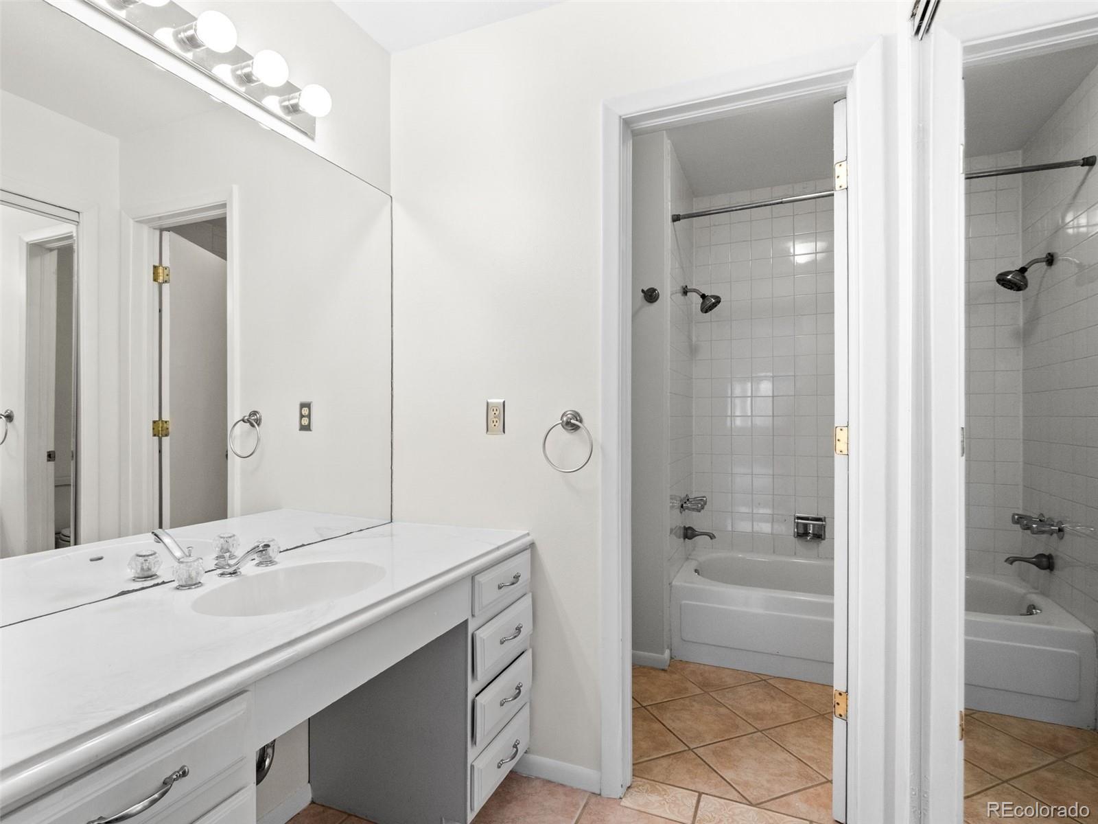 7015 E Girard Avenue